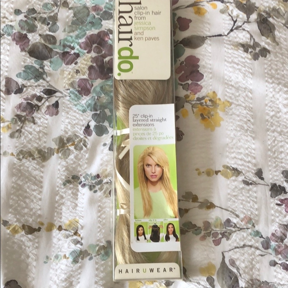 COPY - Jessica Simpson 25” synthetic extensions
